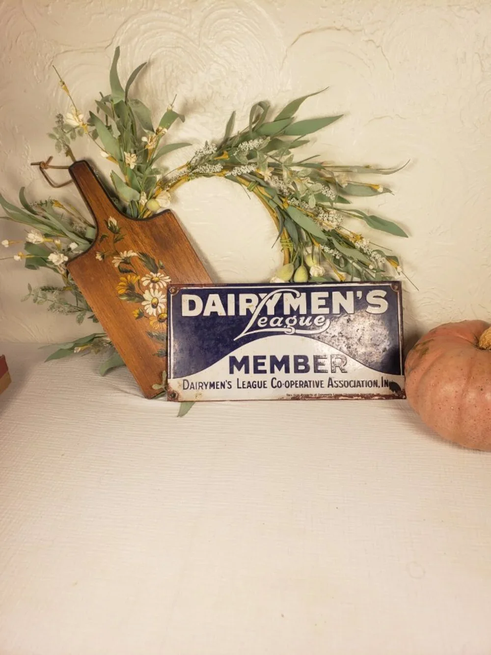 Vintage Dairymen’s League Member Metal Sign Farmhouse Dairy Advertising Decor - Picture 1 of 5